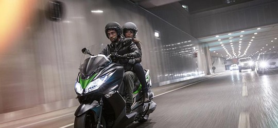 Kawasaki J300 Special Edition 2015